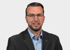 Roland Weibel