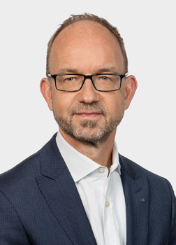 Andreas Müller, Fondsanalyst